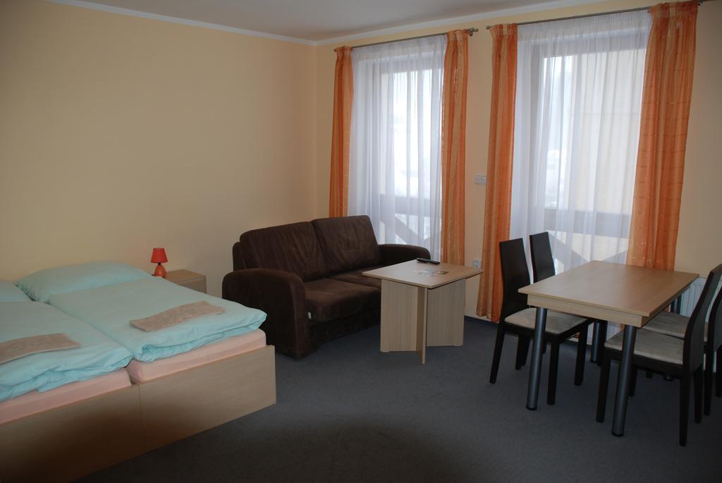 Apartmany Sport With Garage Rokytnice nad Jizerou Pokoj fotografie